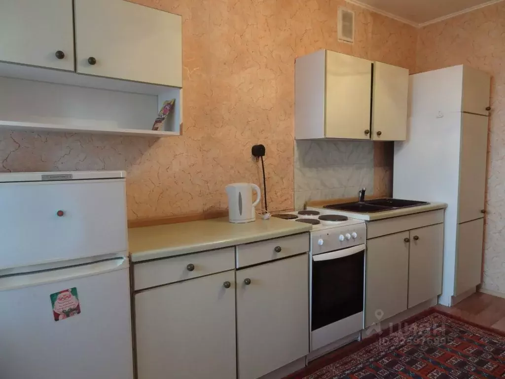 1-к кв. Свердловская область, Екатеринбург ул. Заводская, 40 (42.0 м) - Фото 2