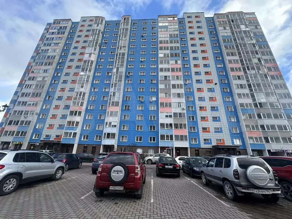 1-к. квартира, 28,5 м, 9/17 эт. - Фото 0