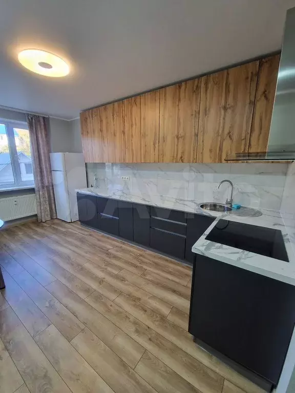 2-к. квартира, 65 м, 3/10 эт. - Фото 0