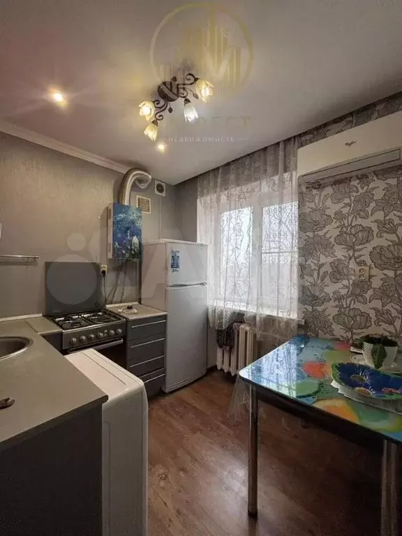 1-к. квартира, 30 м, 5/5 эт. - Фото 1