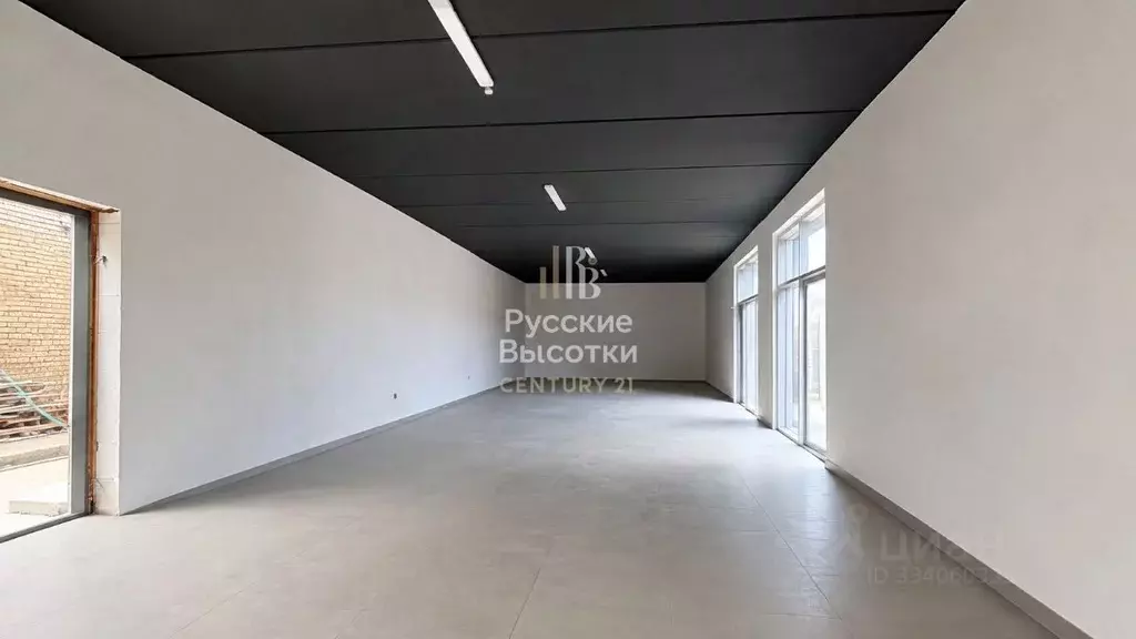 Помещение свободного назначения в Московская область, Лобня ул. ... - Фото 1