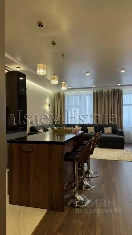 3-к кв. Московская область, Красногорск ул. Авангардная, 10 (143.9 м) - Фото 1