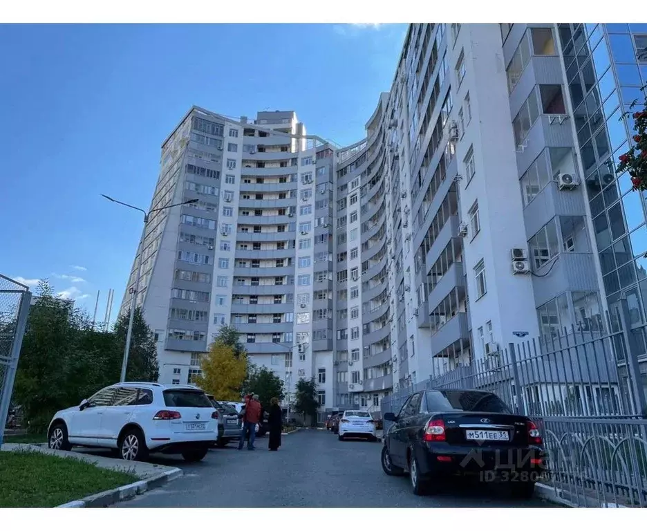 2-к кв. Белгородская область, Белгород Академическая ул., 23а (89.2 м) - Фото 1