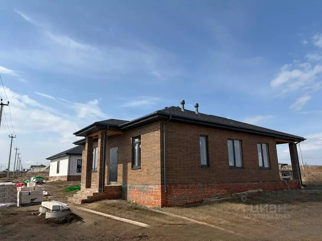 Дом в Курская область, Курский район, Нижнемедведицкий сельсовет, ... - Фото 2