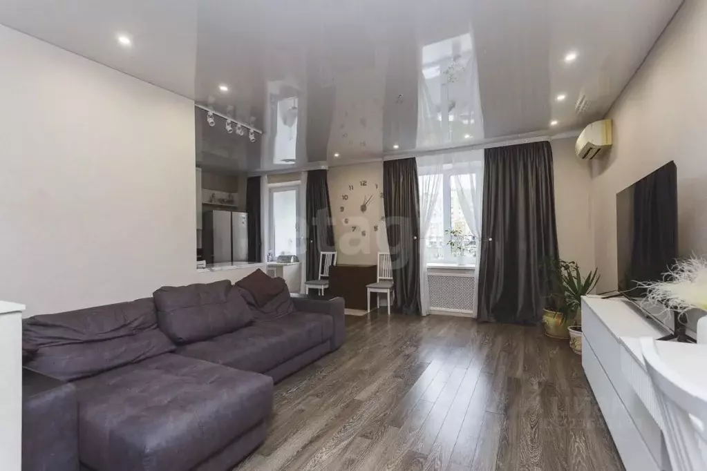 3-к кв. Башкортостан, Уфа ул. Софьи Перовской, 42/2 (80.0 м) - Фото 1