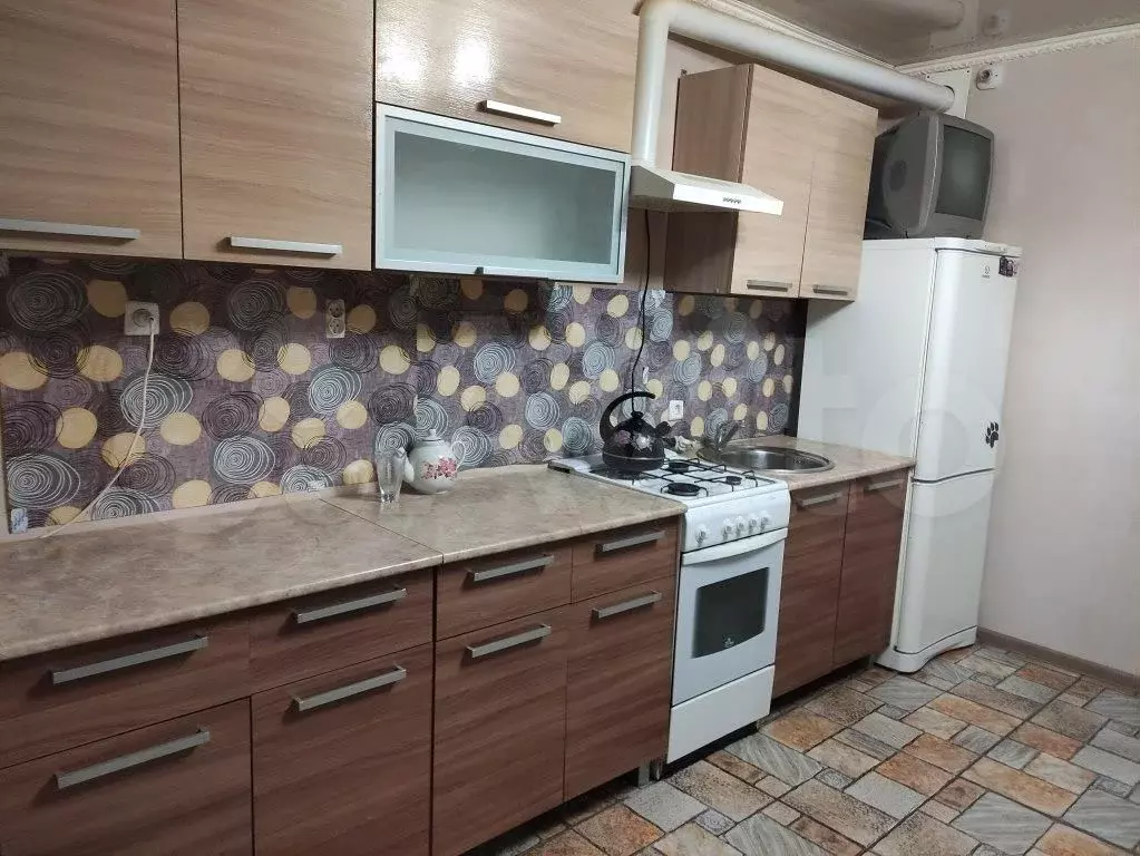 1-к. квартира, 45 м, 9/10 эт. - Фото 1