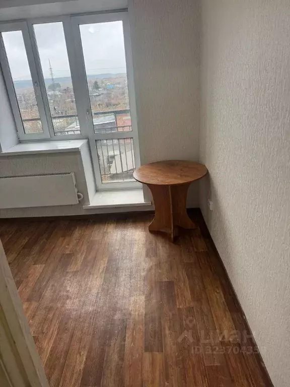 1-к кв. Кемеровская область, Киселевск ул. Дзержинского, 24А (33.0 м) - Фото 1