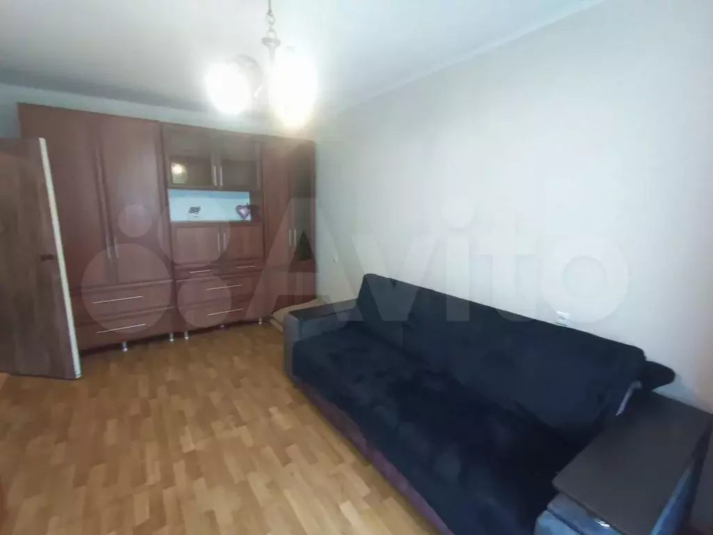 1-к. квартира, 32 м, 1/9 эт. - Фото 0