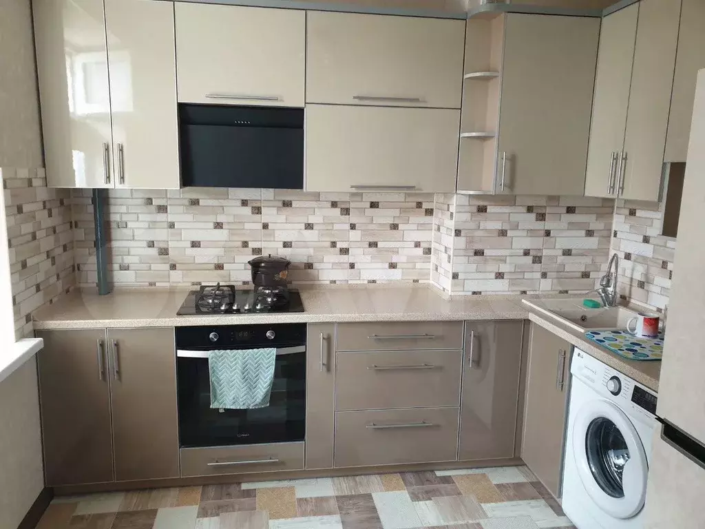 1-к. квартира, 40,1 м, 3/9 эт. - Фото 1