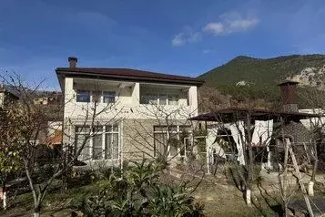 Дом в Крым, Ялта ул. Донская, 34 (240 м) - Фото 1
