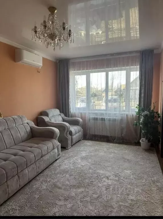 Дом в Астраханская область, Камызяк ул. Чапаева (228 м) - Фото 2