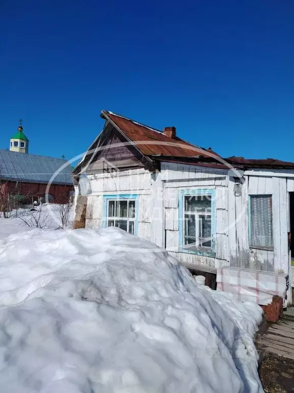 Дом в Пермский край, Добрянка ул. Кирова, 6 (9 м) - Фото 1