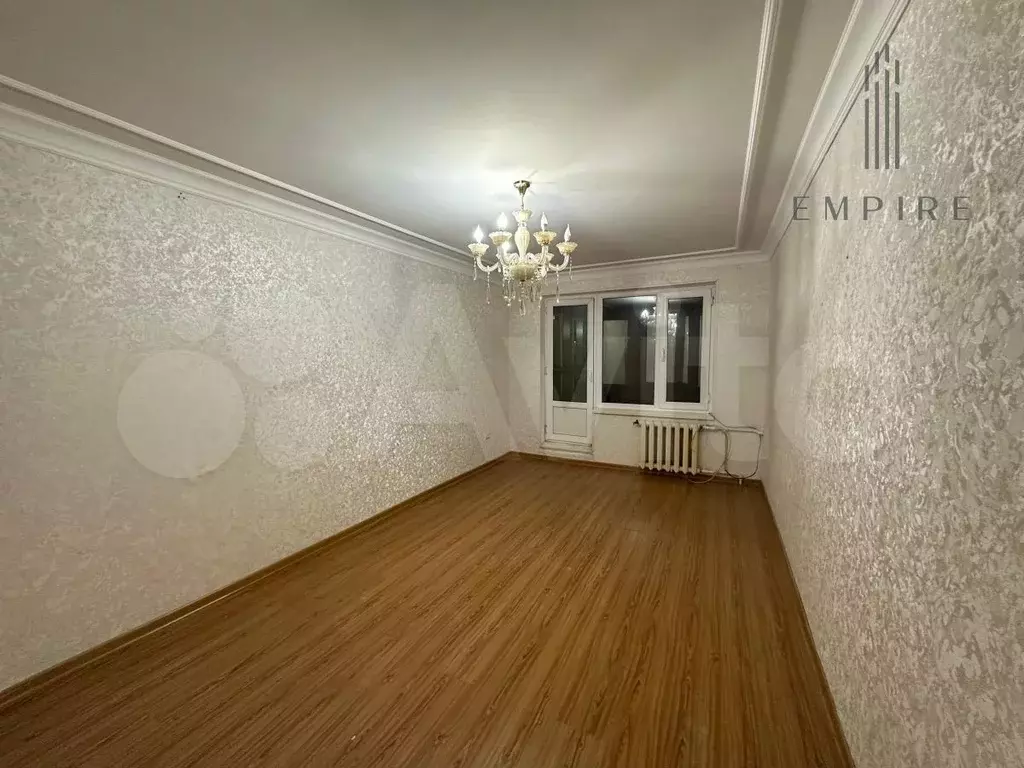 1-к. квартира, 30 м, 5/5 эт. - Фото 0