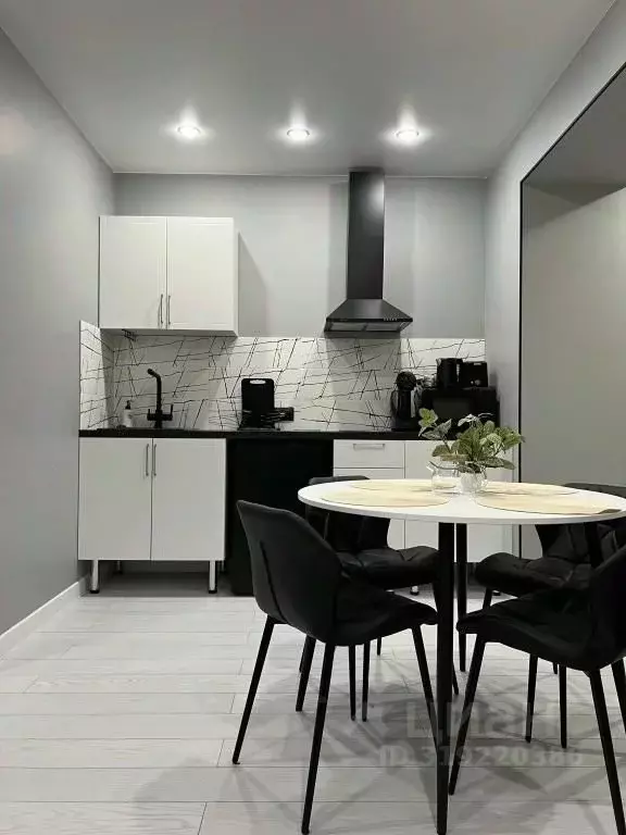 1-к кв. Волгоградская область, Волгоград Коммунистическая ул., 5А ... - Фото 2