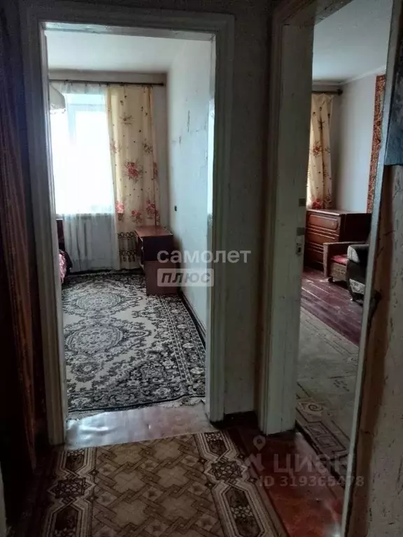 3-к кв. Курская область, Рыльск пер. Луначарского, 29 (60.0 м) - Фото 1