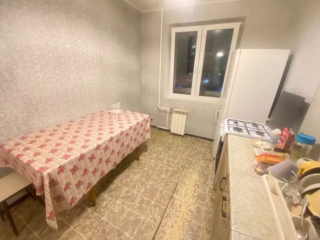 3-к кв. Вологодская область, Череповец Октябрьский просп., 77В (80.0 ... - Фото 2