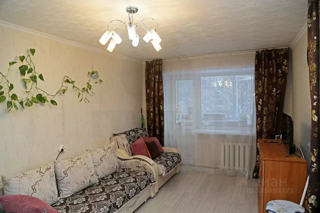 2-к кв. Свердловская область, Екатеринбург ул. Победы, 12 (42.9 м) - Фото 2