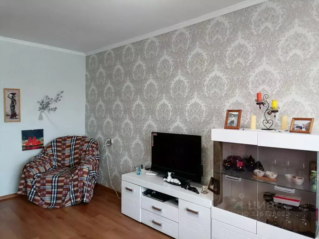 2-к кв. Хакасия, Абакан ул. Кати Перекрещенко, 7 (44.0 м) - Фото 1