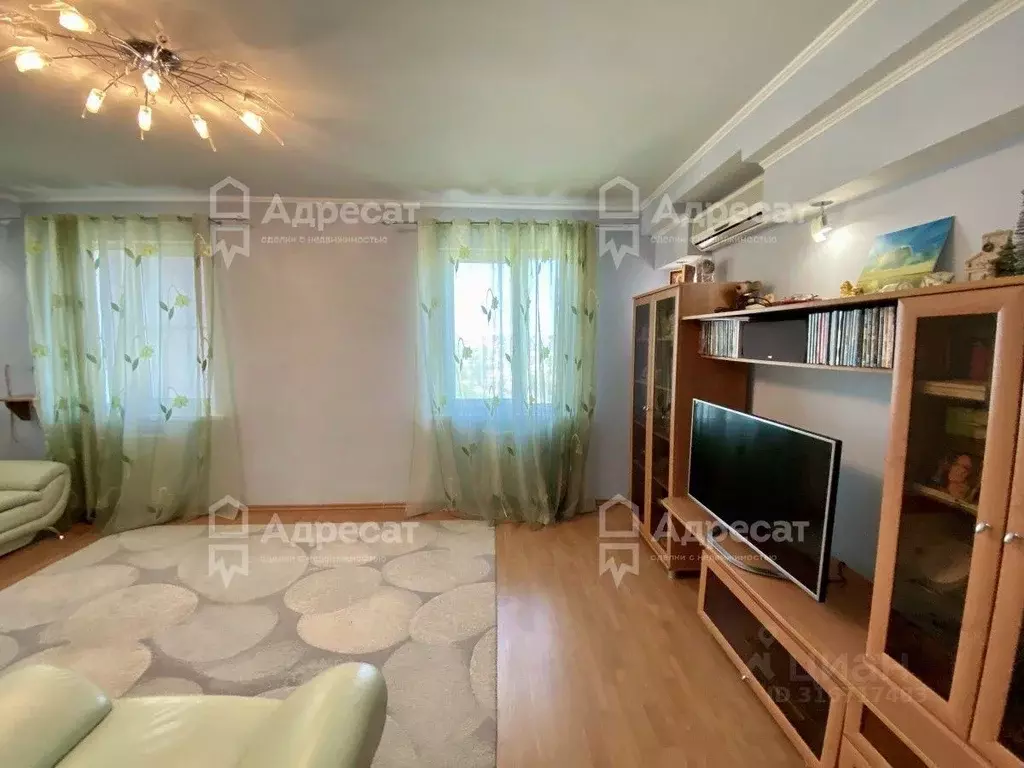 3-к кв. Волгоградская область, Волгоград ул. Хиросимы, 20 (76.7 м) - Фото 0