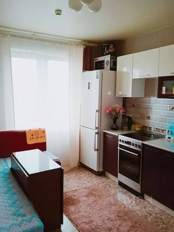 2-к кв. Кемеровская область, Кемерово ул. Нахимова, 262 (51.0 м) - Фото 1