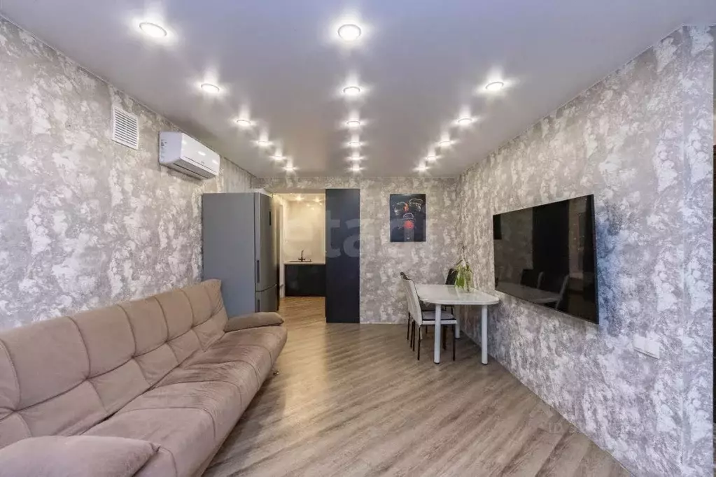 3-к кв. Тюменская область, Тюменский муниципальный округ, Боровский рп ... - Фото 1