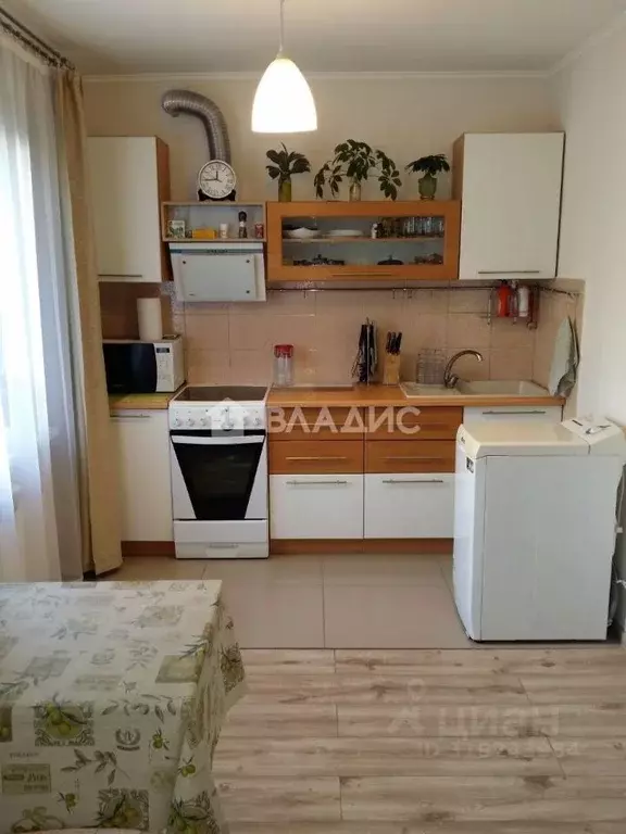 3-к кв. Бурятия, Улан-Удэ ул. Борсоева, 15 (61.55 м) - Фото 0