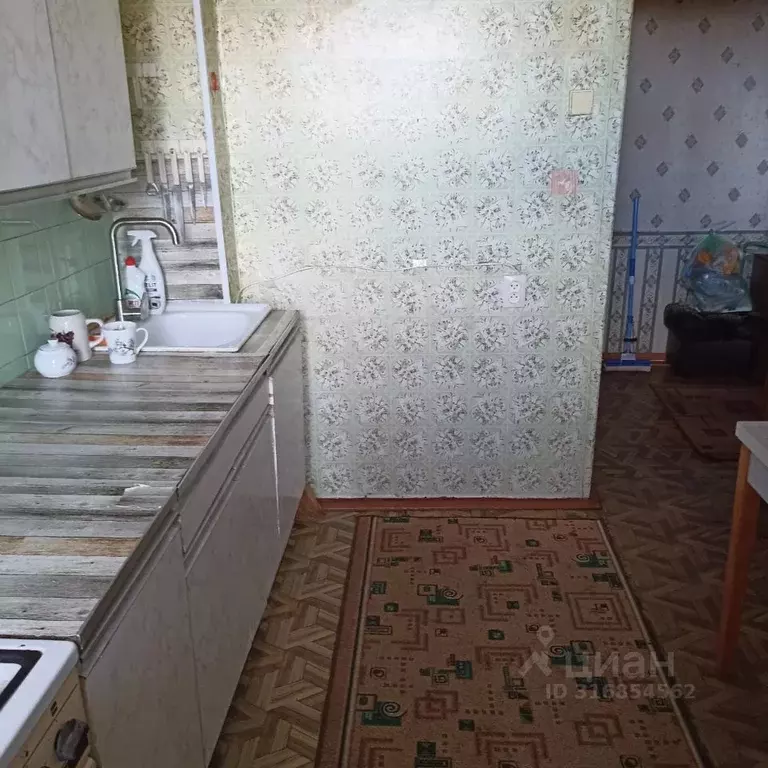 3-к кв. Белгородская область, Старый Оскол ул. Хмелева, 4 (64.0 м) - Фото 1