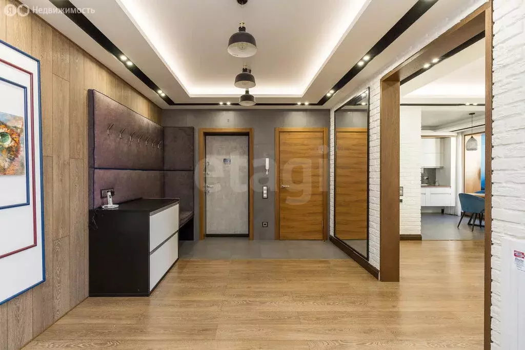 3-комнатная квартира: Тюмень, Ямская улица, 86 (93.6 м) - Фото 2