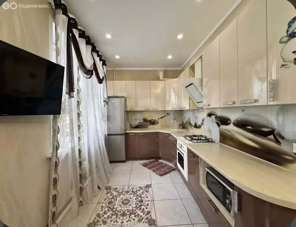 3-комнатная квартира: Липецк, улица имени Н.К. Крупской, 5 (75 м) - Фото 2