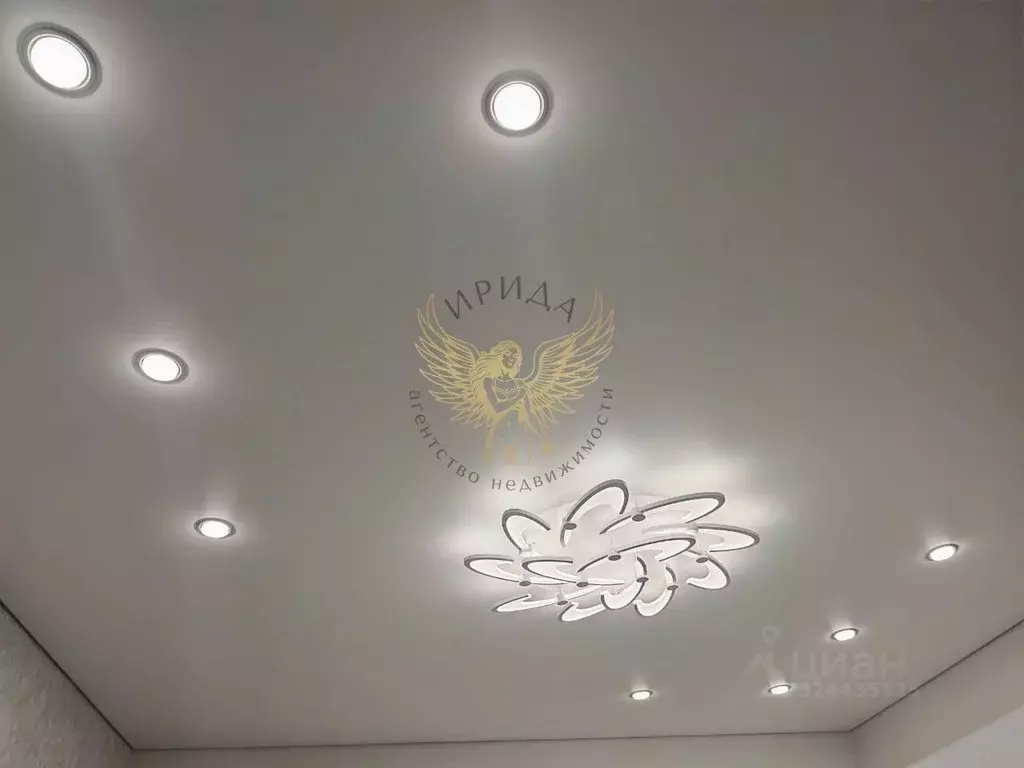 2-к кв. Белгородская область, Старый Оскол Макаренко мкр, 41 (64.0 м) - Фото 2