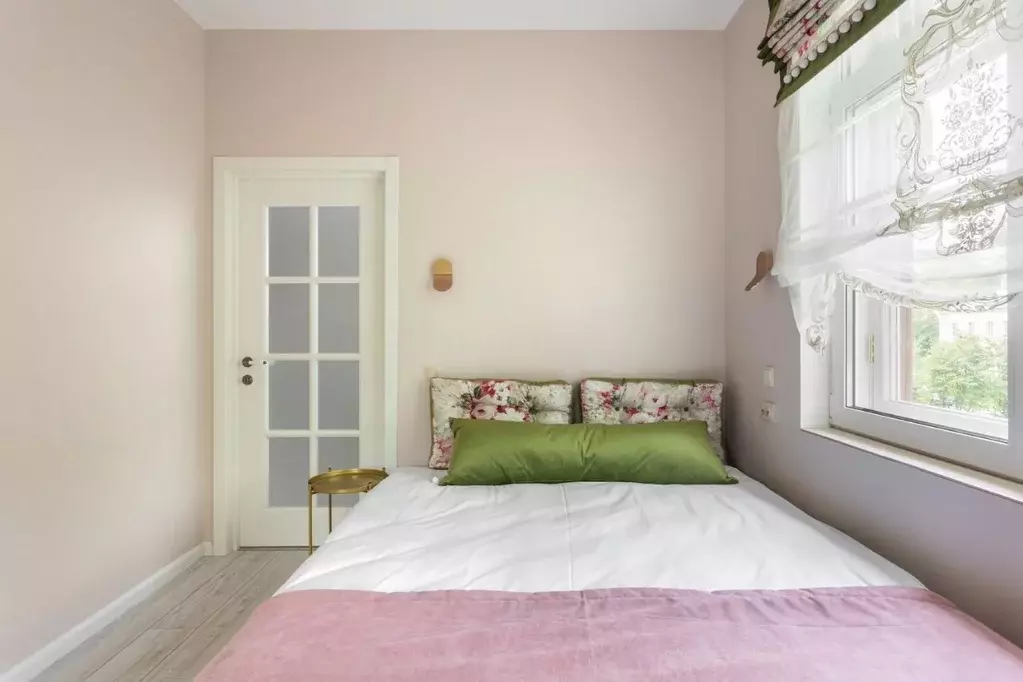 3-к кв. Санкт-Петербург, Санкт-Петербург, Петергоф Санкт-Петербургский ... - Фото 1