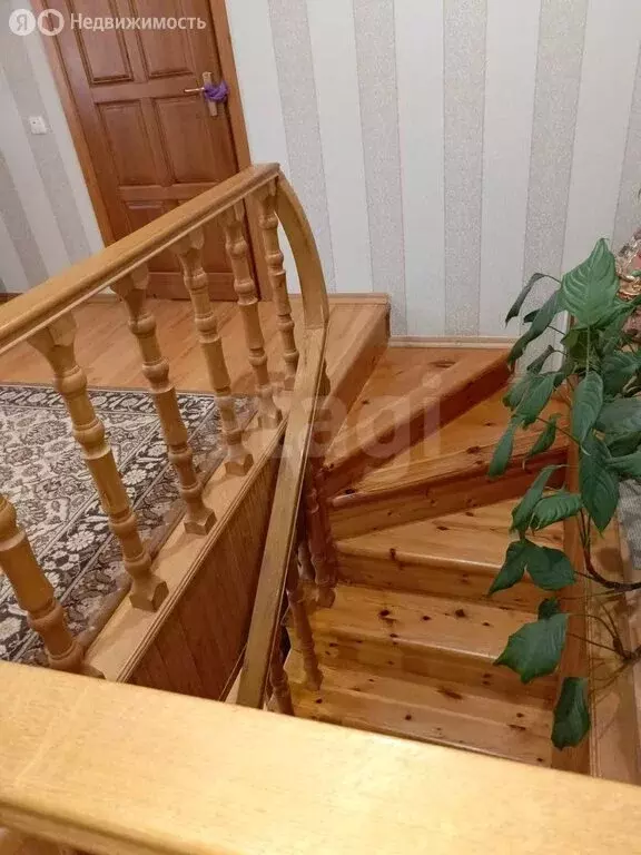 Дом в Энгельс, Студенческая улица (396 м) - Фото 1