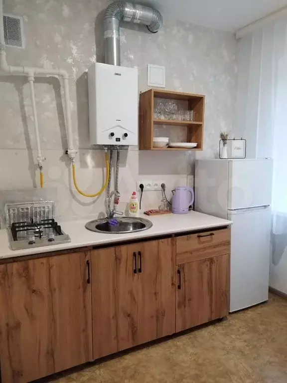 2-к. квартира, 40 м, 1/5 эт. - Фото 0