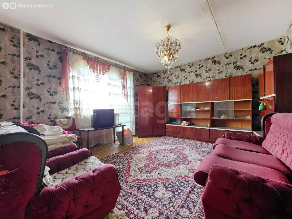 3-комнатная квартира: Нижний Тагил, Уральский проспект, 64 (61 м) - Фото 0