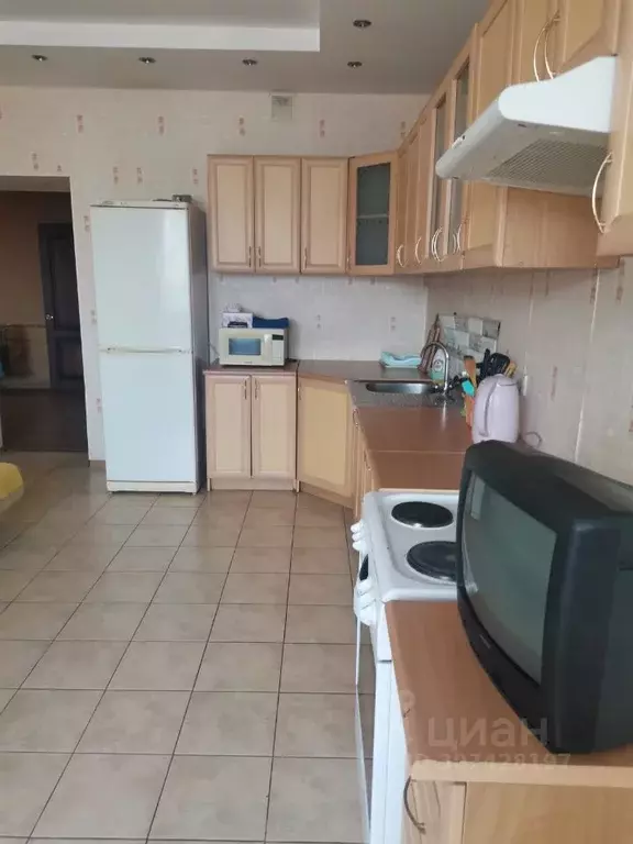 2-к кв. Томская область, Томск ул. Набережная Озера, 26 (100.0 м) - Фото 2