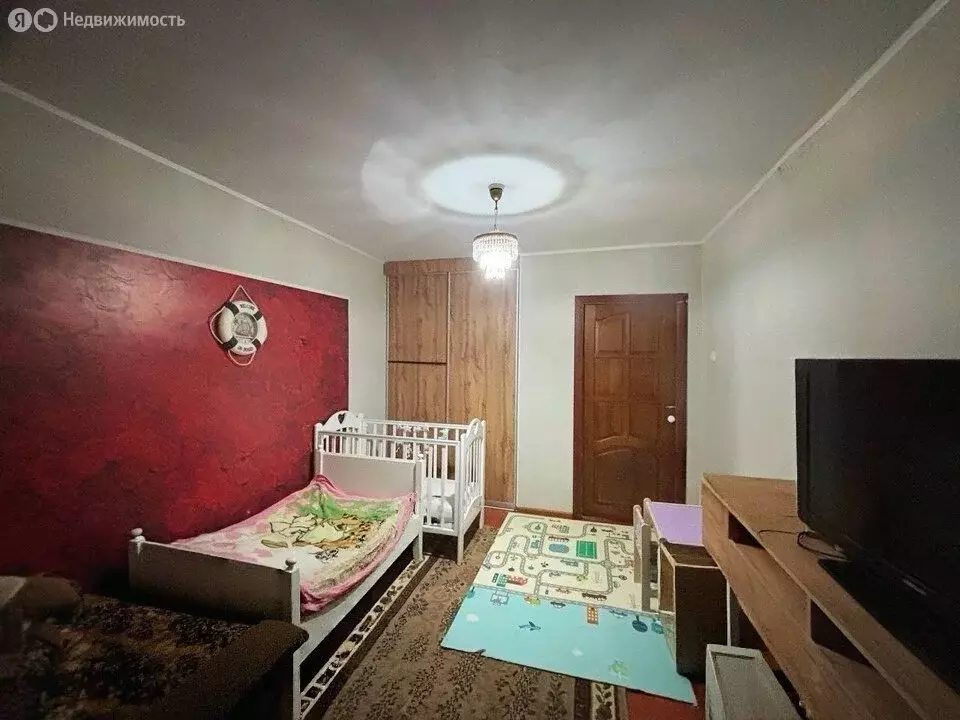 2-комнатная квартира: Мурманск, улица Александра Невского, 71 (43 м) - Фото 2