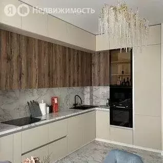 2-комнатная квартира: Ставрополь, Гражданская улица, 2Д (80 м) - Фото 0