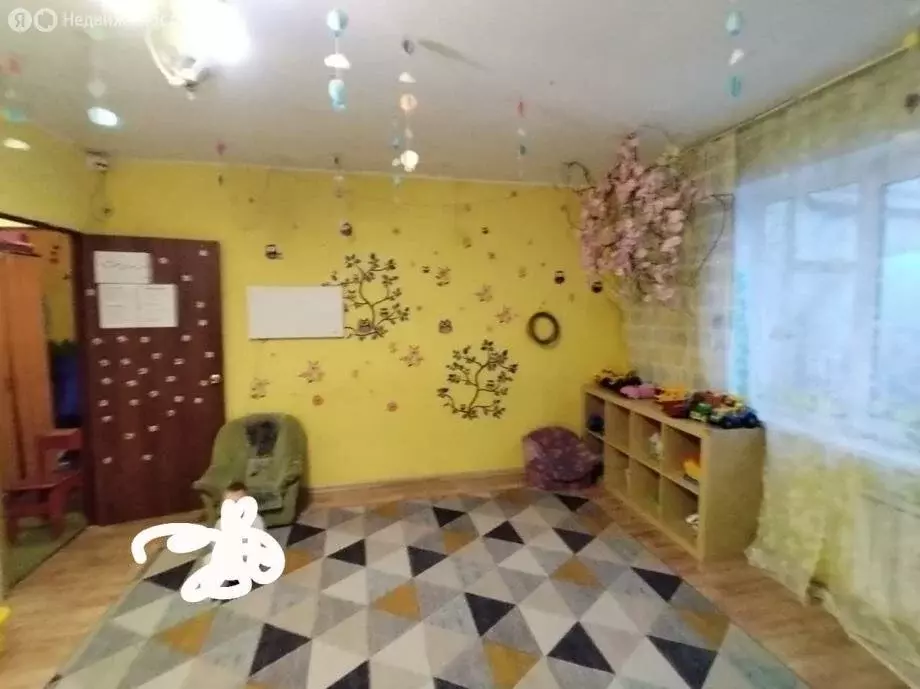 3-комнатная квартира: Красноярск, микрорайон Северный, улица ... - Фото 1