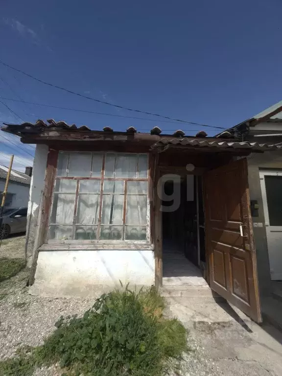 2-к кв. Крым, Белогорск туп. Садовый, 9 (40.1 м) - Фото 1