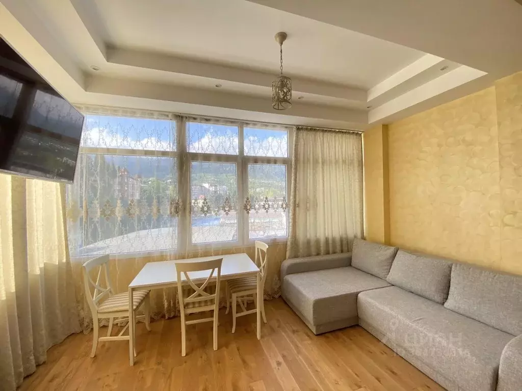 2-к кв. Крым, Ялта ул. Киевская, 22 (50.0 м) - Фото 1