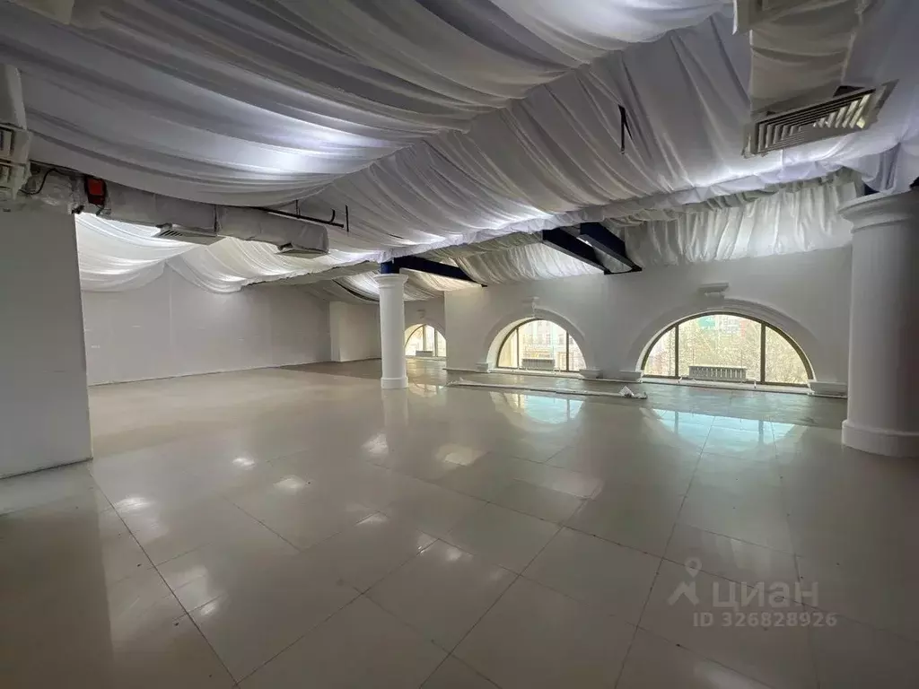 Торговая площадь в Хабаровский край, Хабаровск ул. ... - Фото 1