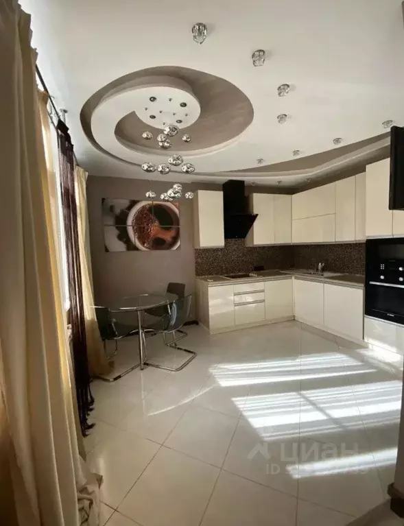 Студия Омская область, Омск ул. Маршала Жукова, 107 (65.0 м) - Фото 2