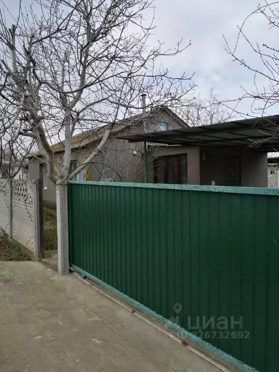 Дом в Крым, Ленинский район, с. Приозерное ул. Новая, 6 (50 м) - Фото 0