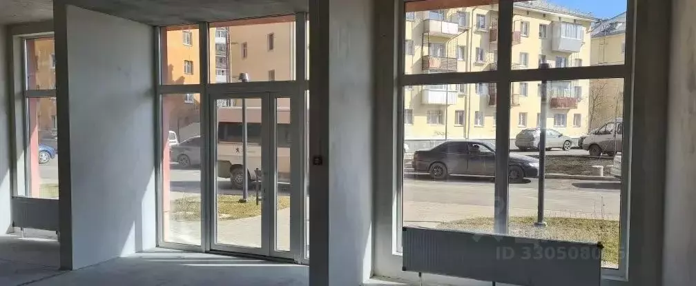 Помещение свободного назначения в Свердловская область, Екатеринбург ... - Фото 2