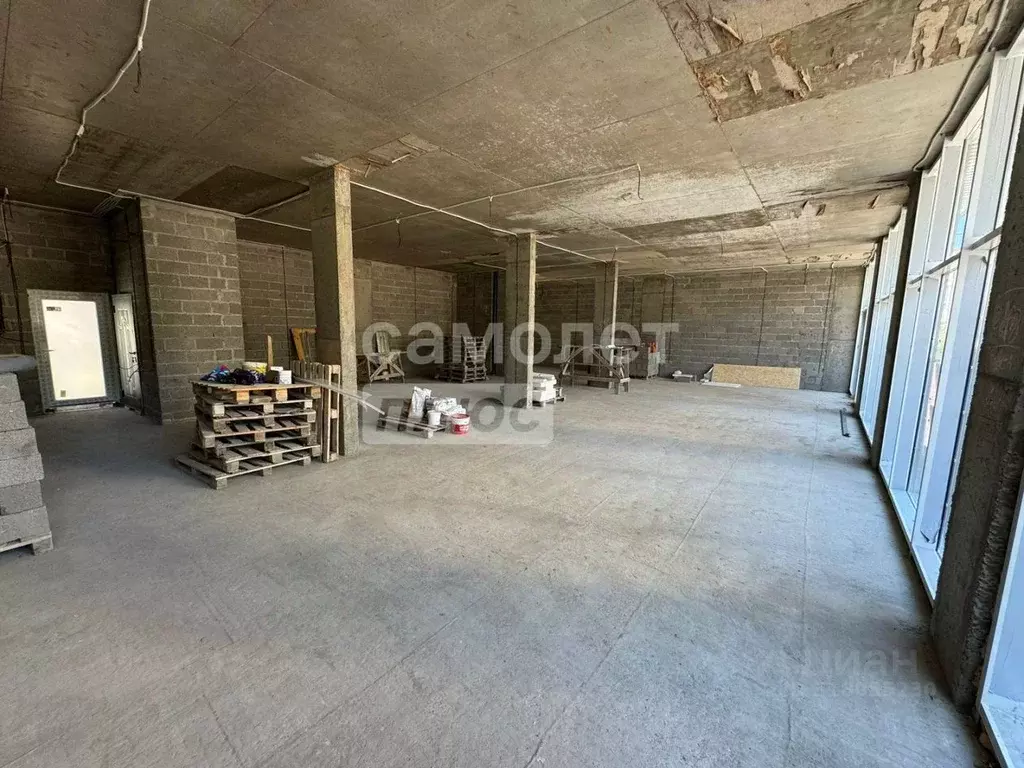 Помещение свободного назначения в Краснодарский край, Геленджик ул. ... - Фото 1