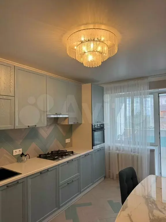 1-к. квартира, 51 м, 7/10 эт. - Фото 0