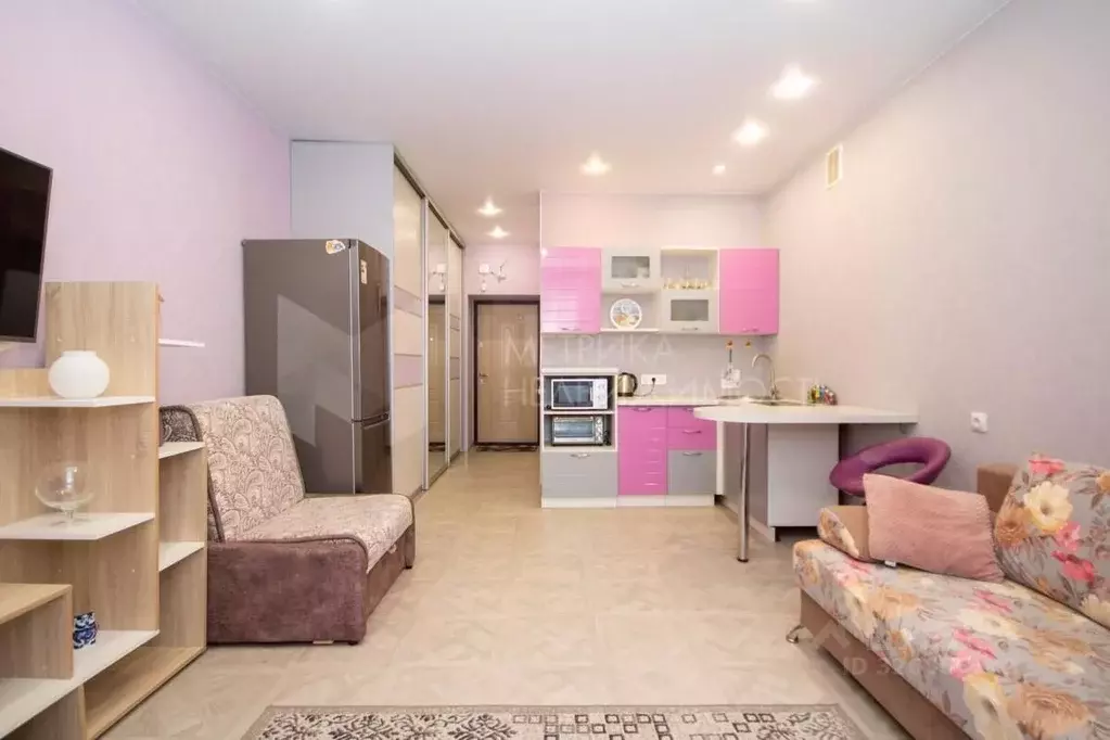 Студия Тюменская область, Тюмень Комбинатская ул., 54к2 (28.2 м) - Фото 1