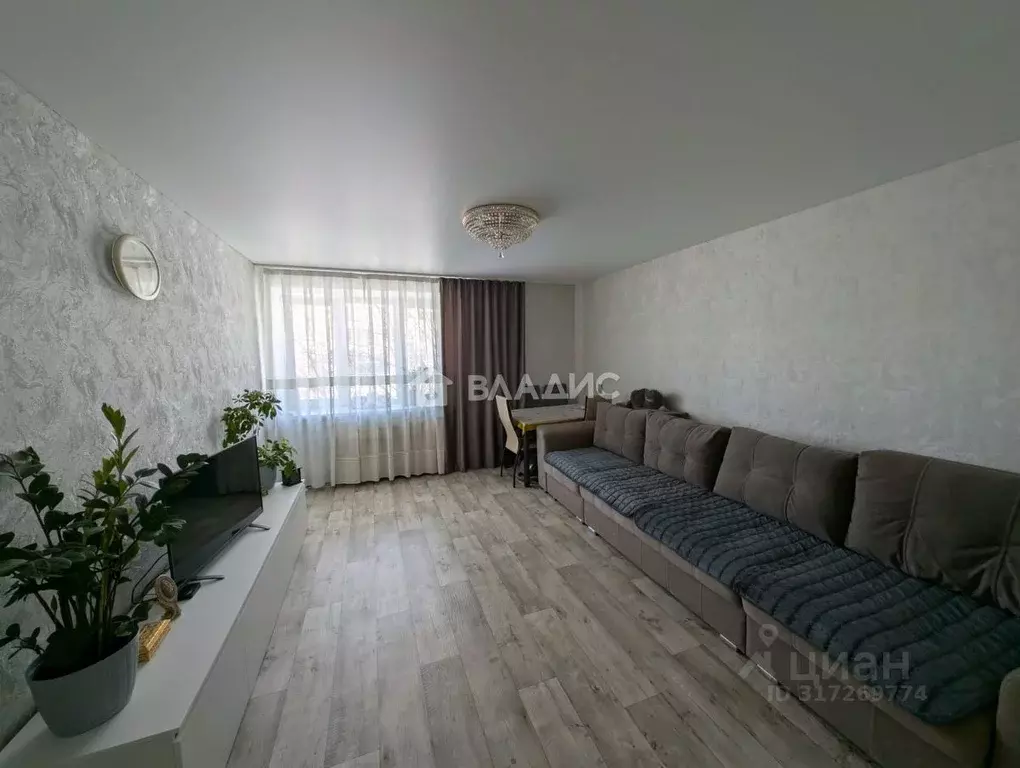 3-к кв. Башкортостан, Стерлитамак Михайловский мкр, ул. Шафиева, 45 ... - Фото 0