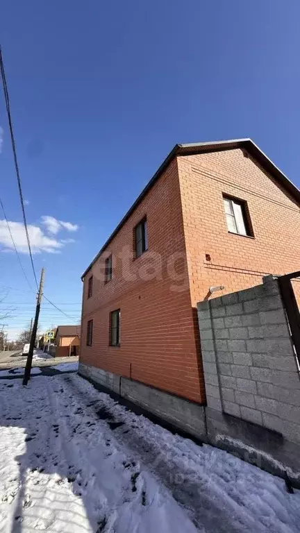 Дом в Северная Осетия, Владикавказ ул. Койбаева, 61 (180 м) - Фото 1