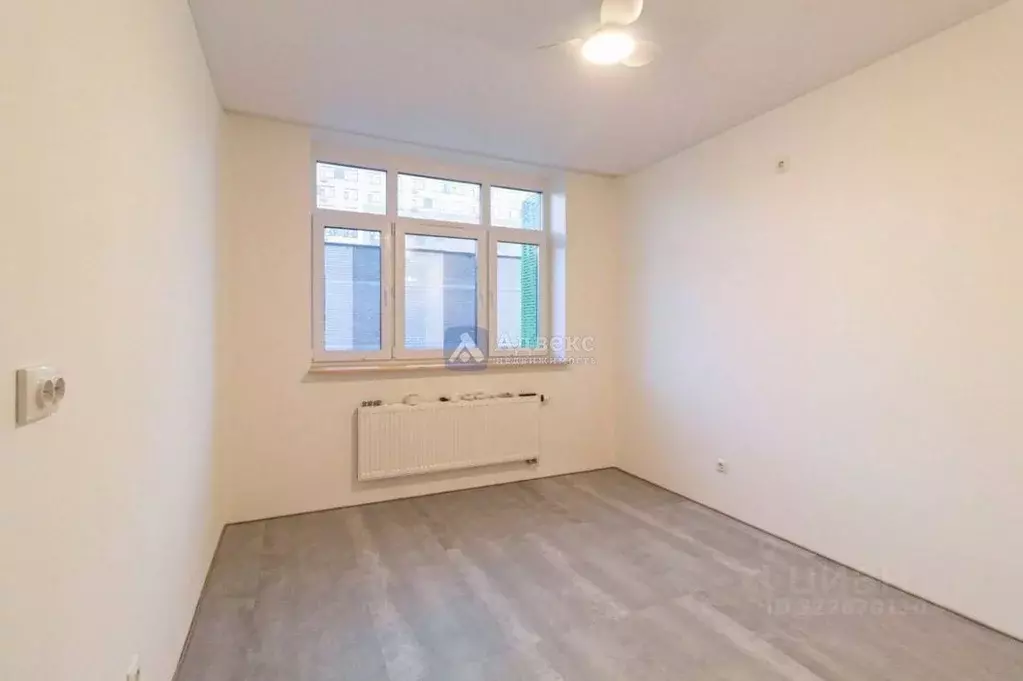 Студия Тюменская область, Тюмень ул. Первооткрывателей, 14 (17.8 м) - Фото 0